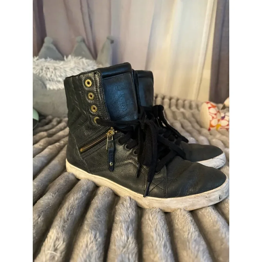 Reebok swizz beats time to show zip boot/sneaker black s 9